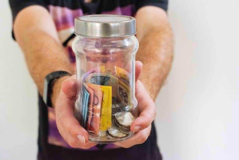 savings account for college students