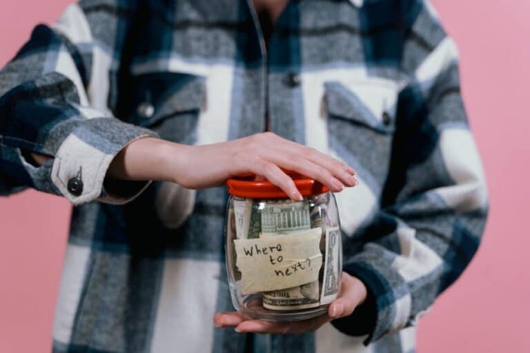 how much to save for vacation per month